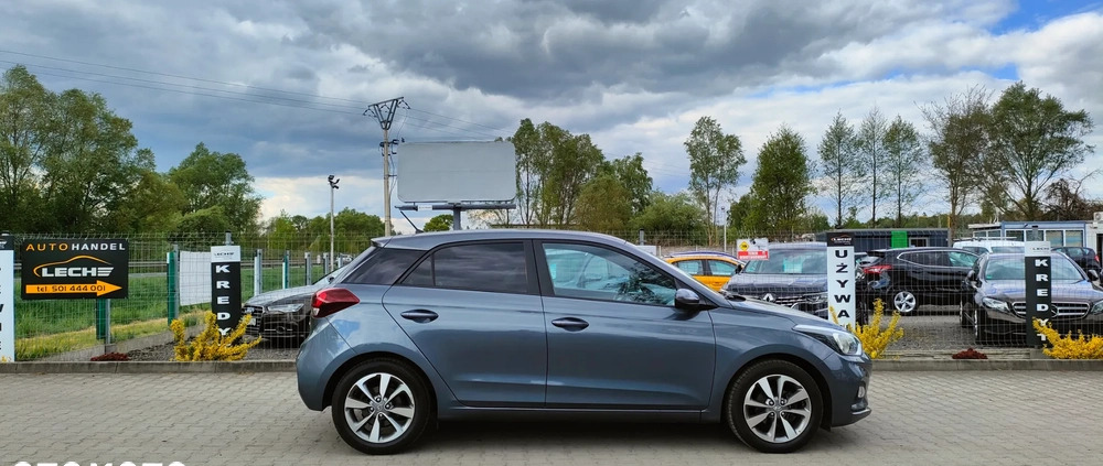 Hyundai i20 cena 46900 przebieg: 47800, rok produkcji 2018 z Żory małe 326